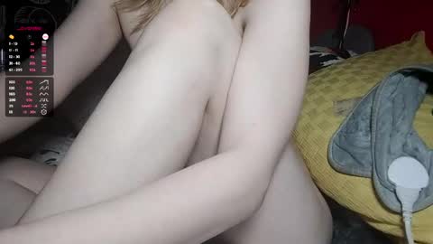 Snapshot of galaxxyrose chatting on February 28, 2026, 2:01 am GalaxxyRose online show from February 28, 2026, 2:01 am