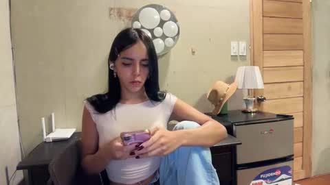 Snapshot of galileii chatting on September 15, 2025, 11:54 am galileii online show from September 15, 2025, 11:54 am