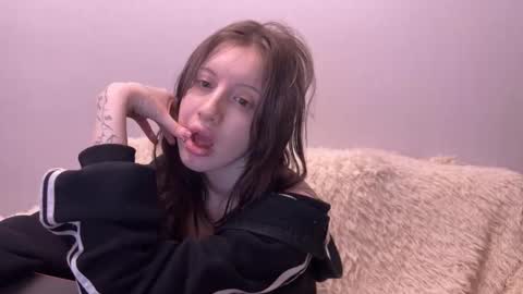 Snapshot of gamachu_ulfinaa chatting on November 23, 2025, 7:13 pm GaamachuuUlfinaa online show from November 23, 2025, 7:13 pm