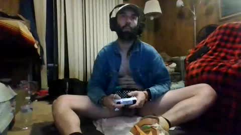 gamerfiend420 online show from November 17, 2025, 4:40 am