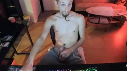 GamingPleasure online show from November 5, 2025, 6:52 pm