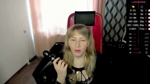 Janette online show from April 29, 2026, 9:24 am