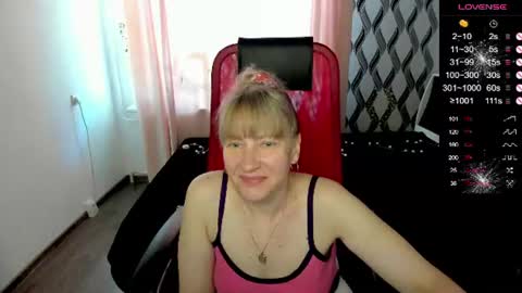 Snapshot of ganet469 chatting on July 1, 2026, 10:28 am Janette online show from July 1, 2026, 10:28 am