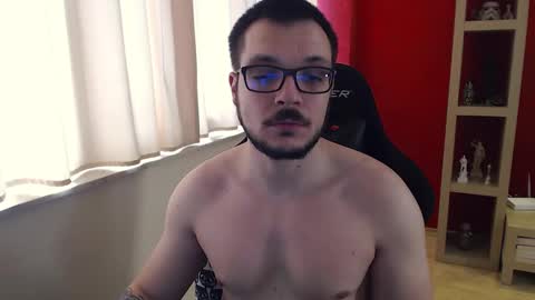 Snapshot of gangstalover8 chatting on December 5, 2024, 9:50 am GangstaLover online show from December 5, 2024, 9:50 am