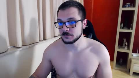 Snapshot of gangstalover8 chatting on January 17, 2026, 4:39 am GangstaLover online show from January 17, 2026, 4:39 am