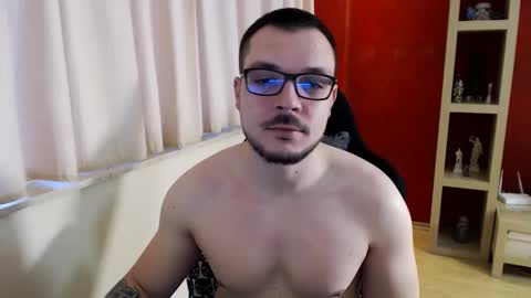 Snapshot of gangstalover8 chatting on March 4, 2026, 4:40 am GangstaLover online show from March 4, 2026, 4:40 am