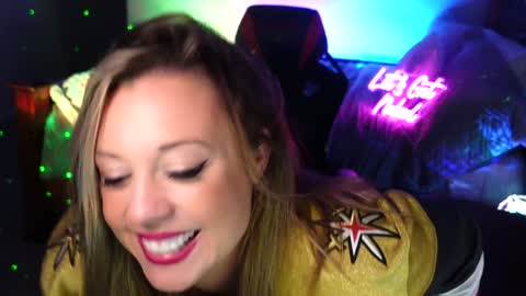 Snapshot of garagesex22 chatting on January 8, 2025, 7:13 am Jenna - be back MONDAY night. online show from January 8, 2025, 7:13 am