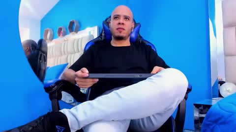 Snapshot of garcia_jacob_ chatting on November 26, 2025, 12:17 pm garcia_jacob_ online show from November 26, 2025, 12:17 pm