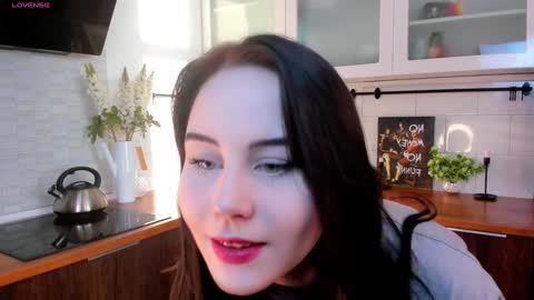 Violla online show from February 7, 2025, 3:45 am