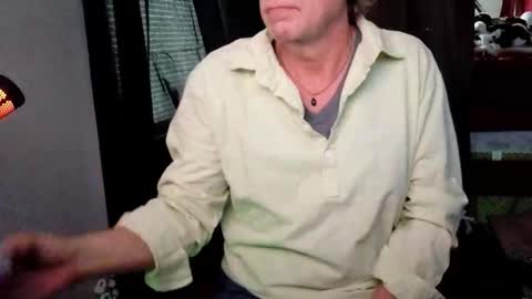 garnettrobert438 online show from February 8, 2026, 9:07 pm