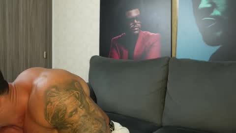 Snapshot of garret_alvin_ chatting on November 26, 2025, 6:53 pm Garret online show from November 26, 2025, 6:53 pm