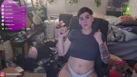 Snapshot of garthvoncoole chatting on December 5, 2025, 4:54 am HarperxLotus online show from December 5, 2025, 4:54 am