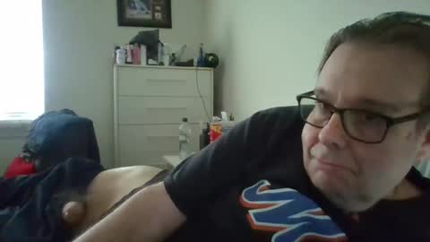 Snapshot of garyg930 chatting on March 6, 2025, 9:42 pm Gary online show from March 6, 2025, 9:42 pm