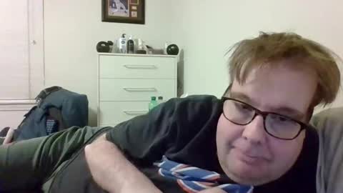 Snapshot of garyg930 chatting on May 25, 2026, 3:45 am Gary online show from May 25, 2026, 3:45 am