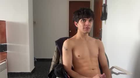wellbehavedboy online show from May 7, 2026, 7:08 pm