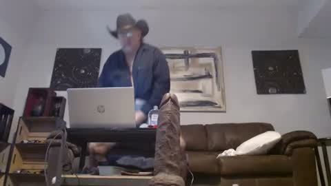 gatewaylaptop2019 online show from June 27, 2026, 8:03 pm