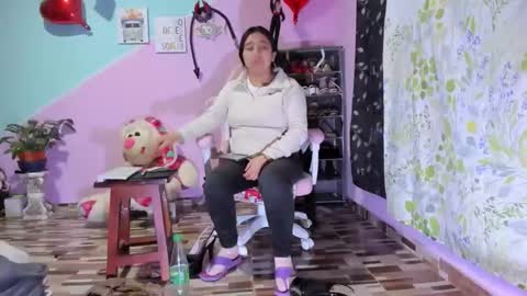 Diana online show from February 22, 2026, 3:18 am