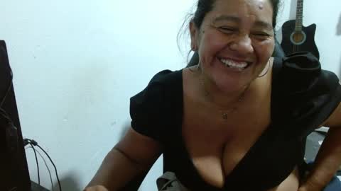 Snapshot of gatika_sexy chatting on June 3, 2026, 3:31 am katia online show from June 3, 2026, 3:31 am