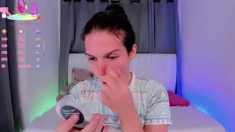 Vnecis Marn online show from March 1, 2026, 8:11 pm