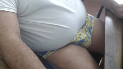 Snapshot of gato27cam chatting on June 27, 2026, 12:33 pm Marco online show from June 27, 2026, 12:33 pm