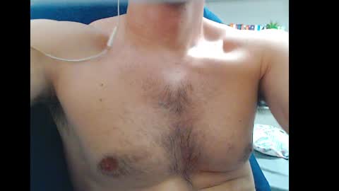 Snapshot of gatosarado23 chatting on May 8, 2026, 7:46 am gatosarado23 online show from May 8, 2026, 7:46 am