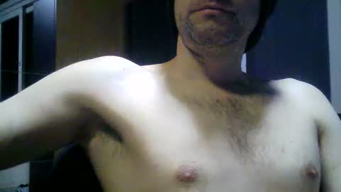 Snapshot of gauchors21 chatting on December 1, 2025, 3:00 am gauchors21 online show from December 1, 2025, 3:00 am