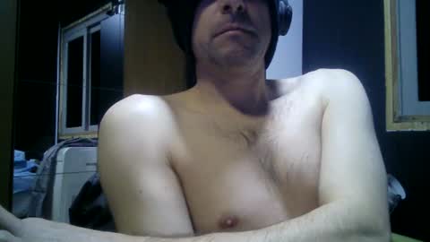Snapshot of gauchors21 chatting on July 27, 2026, 2:40 am gauchors21 online show from July 27, 2026, 2:40 am