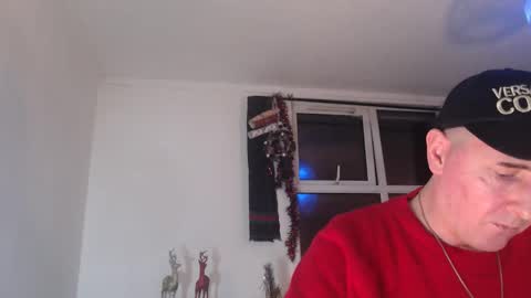 Snapshot of gavinkush chatting on December 15, 2025, 12:59 am gavinkush online show from December 15, 2025, 12:59 am