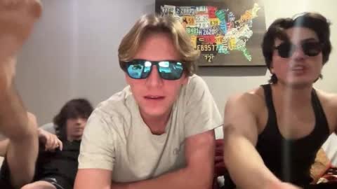 Snapshot of gavinnumbers chatting on October 28, 2025, 2:15 am gavinnumbers online show from October 28, 2025, 2:15 am