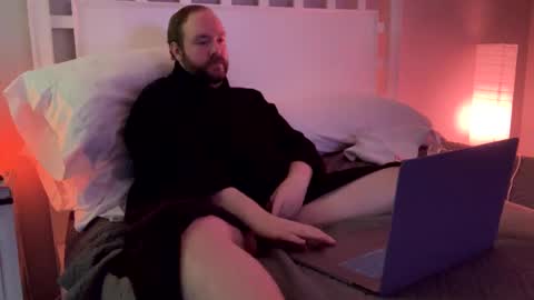 Snapshot of gaybearcub69 chatting on March 10, 2025, 5:43 am gaybearcub69 online show from March 10, 2025, 5:43 am