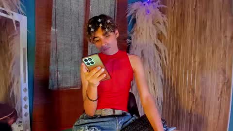 Snapshot of gaze_dream chatting on December 18, 2025, 3:40 pm HAN online show from December 18, 2025, 3:40 pm