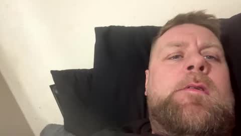 gaznaylor1986 online show from February 17, 2026, 4:35 pm