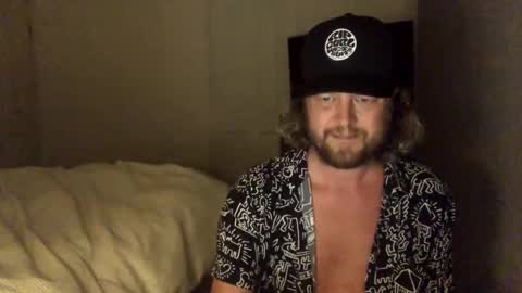 gcsurfer81 online show from October 4, 2025, 8:45 am