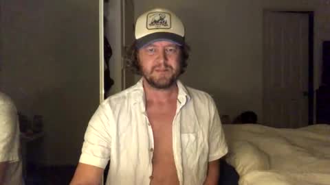 Snapshot of gcsurfer81 chatting on May 27, 2026, 8:00 am gcsurfer81 online show from May 27, 2026, 8:00 am