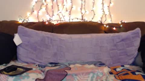 Snapshot of gdanch chatting on November 17, 2025, 3:34 am G online show from November 17, 2025, 3:34 am