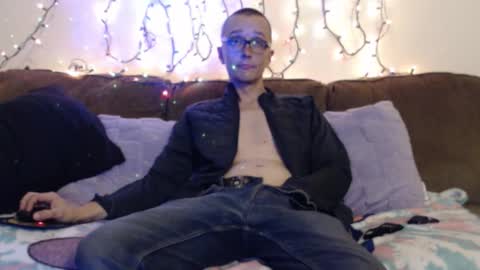 Snapshot of gdanch chatting on November 20, 2025, 3:28 am G online show from November 20, 2025, 3:28 am