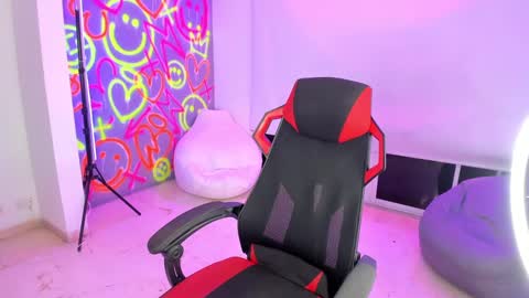 Snapshot of geanna_rose chatting on January 17, 2025, 11:06 am geanna_rose online show from January 17, 2025, 11:06 am