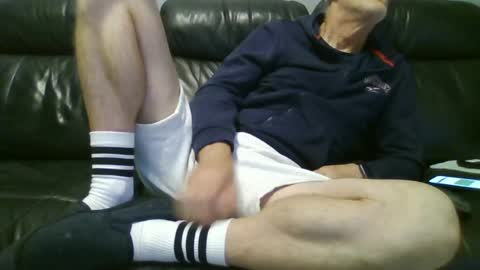 Snapshot of geeezer64 chatting on June 13, 2026, 11:35 pm geeezer64 online show from June 13, 2026, 11:35 pm