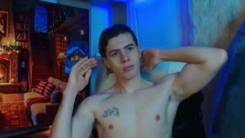 Snapshot of gemdominus chatting on December 15, 2025, 6:23 pm Gem Dominus online show from December 15, 2025, 6:23 pm