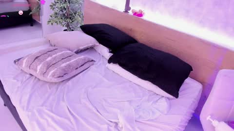 geminis muentes online show from January 12, 2025, 6:28 am