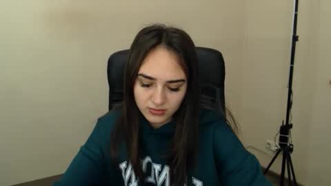 Gemma online show from October 10, 2025, 6:23 am