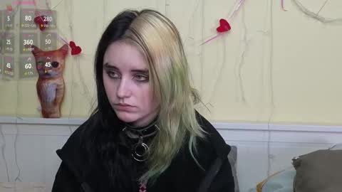 Snapshot of gemmafulwood chatting on October 28, 2025, 7:27 pm Ilona online show from October 28, 2025, 7:27 pm