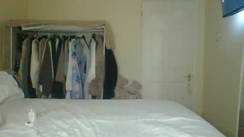 GEMMARMALADE online show from October 27, 2025, 7:23 am