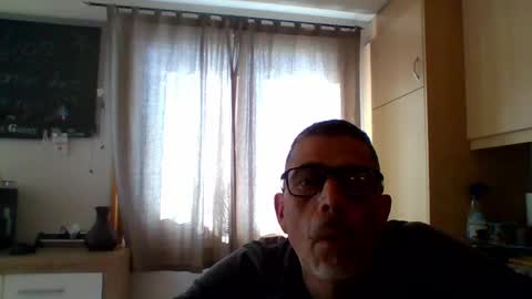 Gen online show from May 1, 2026, 7:46 am