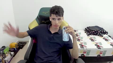 Snapshot of gendo_05 chatting on February 3, 2026, 9:20 pm GENDO online show from February 3, 2026, 9:20 pm