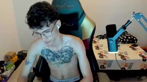 Snapshot of gendo_05 chatting on February 11, 2026, 7:02 am GENDO online show from February 11, 2026, 7:02 am