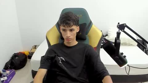 Snapshot of gendo_05 chatting on March 1, 2026, 1:40 am GENDO online show from March 1, 2026, 1:40 am