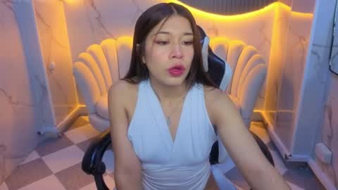 genesis_b_ online show from May 2, 2026, 12:43 pm