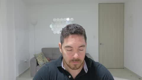 genesis_wb online show from October 2, 2025, 3:24 am