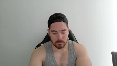 genesis_wb online show from October 11, 2025, 7:01 pm